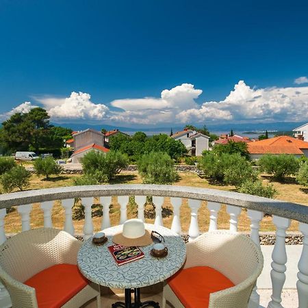 Vila Panorama By El-Pi Tours Malinska Extérieur photo
