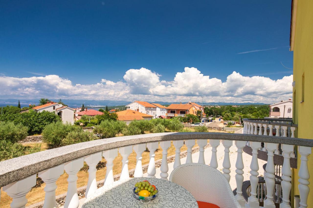 Vila Panorama By El-Pi Tours Malinska Extérieur photo